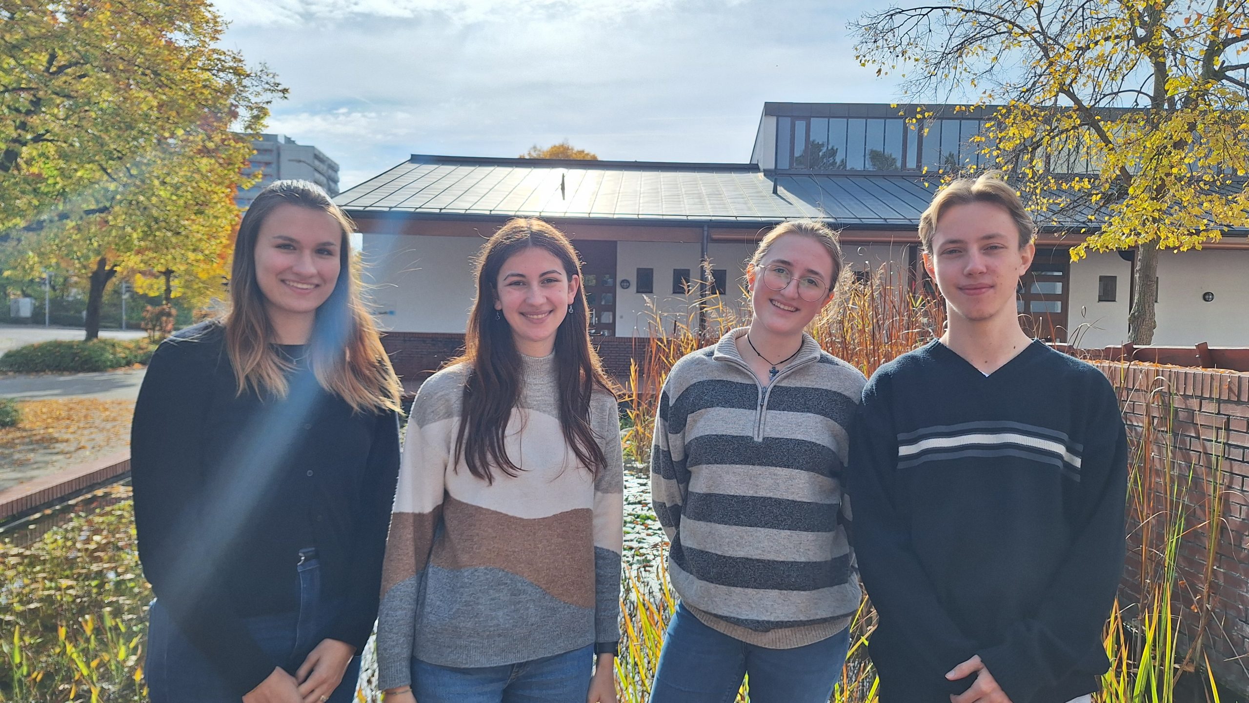 Foto Pfarrjugendleitung St. Ulrich Unterschleißheim, Farbe, 4 Personen